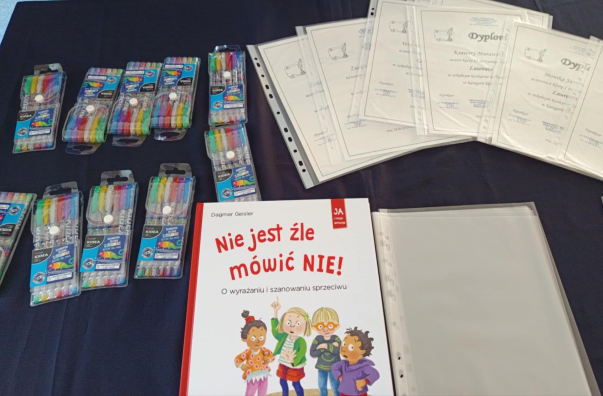 Nagrody w&nbsp;konkursie "Zeszyt moją wizyt&oacute;wką"