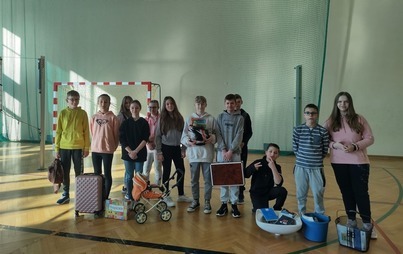 Zdjęcie do Dzień bez plecaka