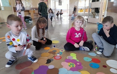 Zdjęcie do &bull;Międzynarodowy Dzień Kropki&bull;