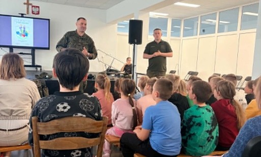 Edukacja z wojskiem